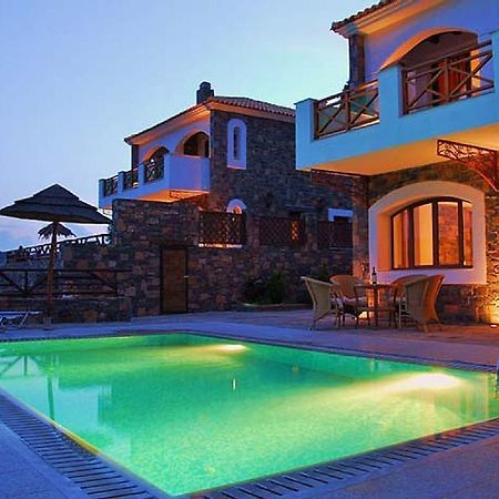 Giannikakis Villas 伊斯特隆 外观 照片